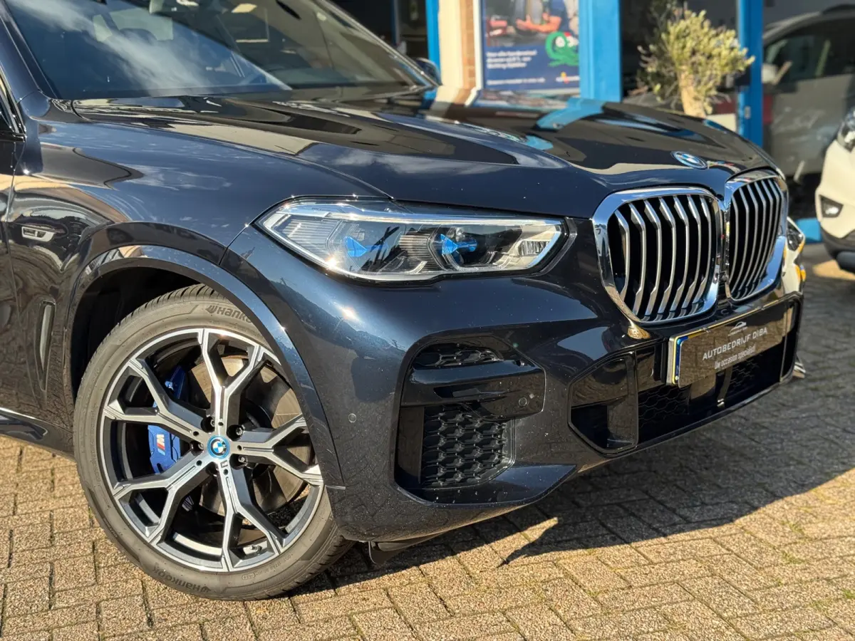 XDrive45e High Executive 2022 AUT PANO FULL NAP!