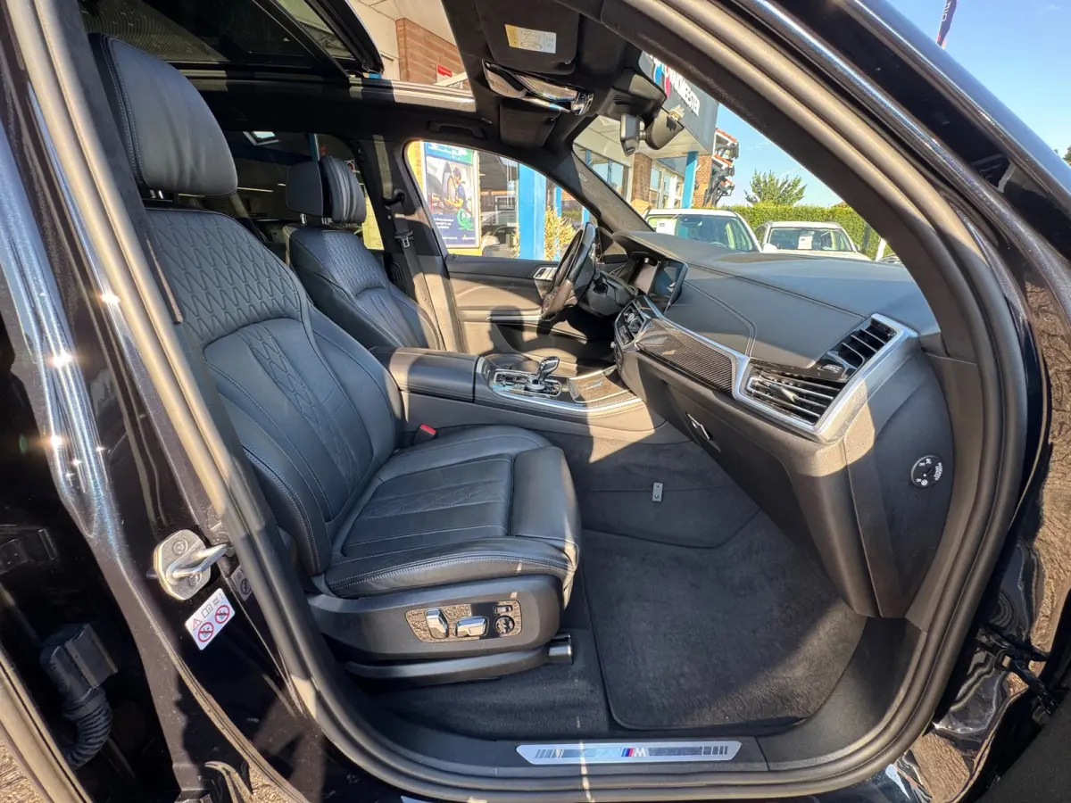 XDrive45e High Executive 2022 AUT PANO FULL NAP!