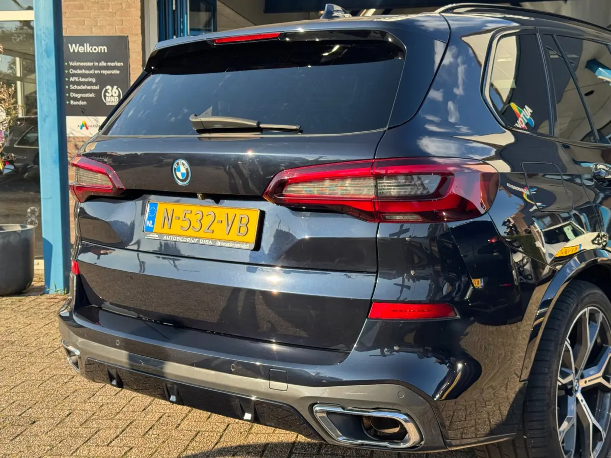 XDrive45e High Executive 2022 AUT PANO FULL NAP!