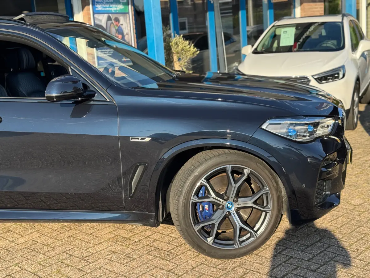 XDrive45e High Executive 2022 AUT PANO FULL NAP!