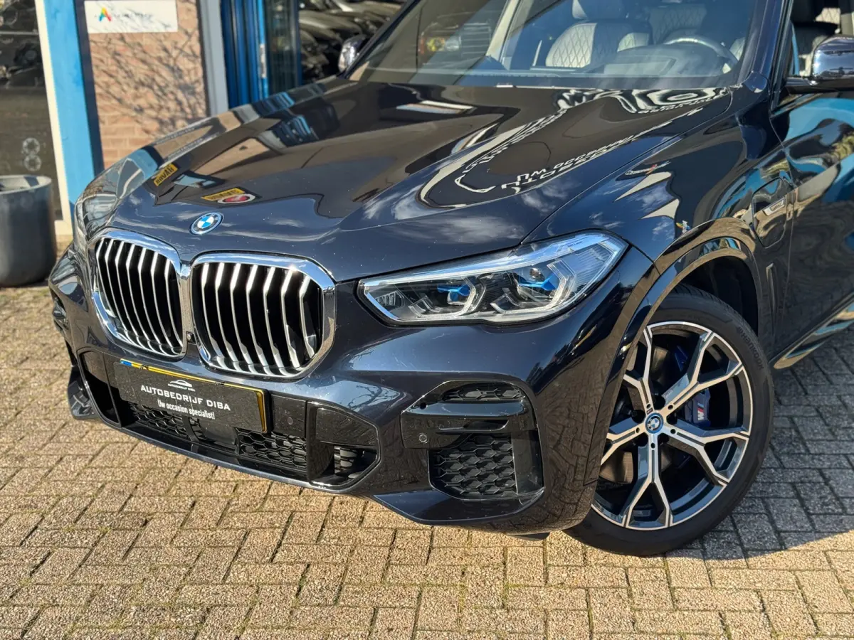 XDrive45e High Executive 2022 AUT PANO FULL NAP!