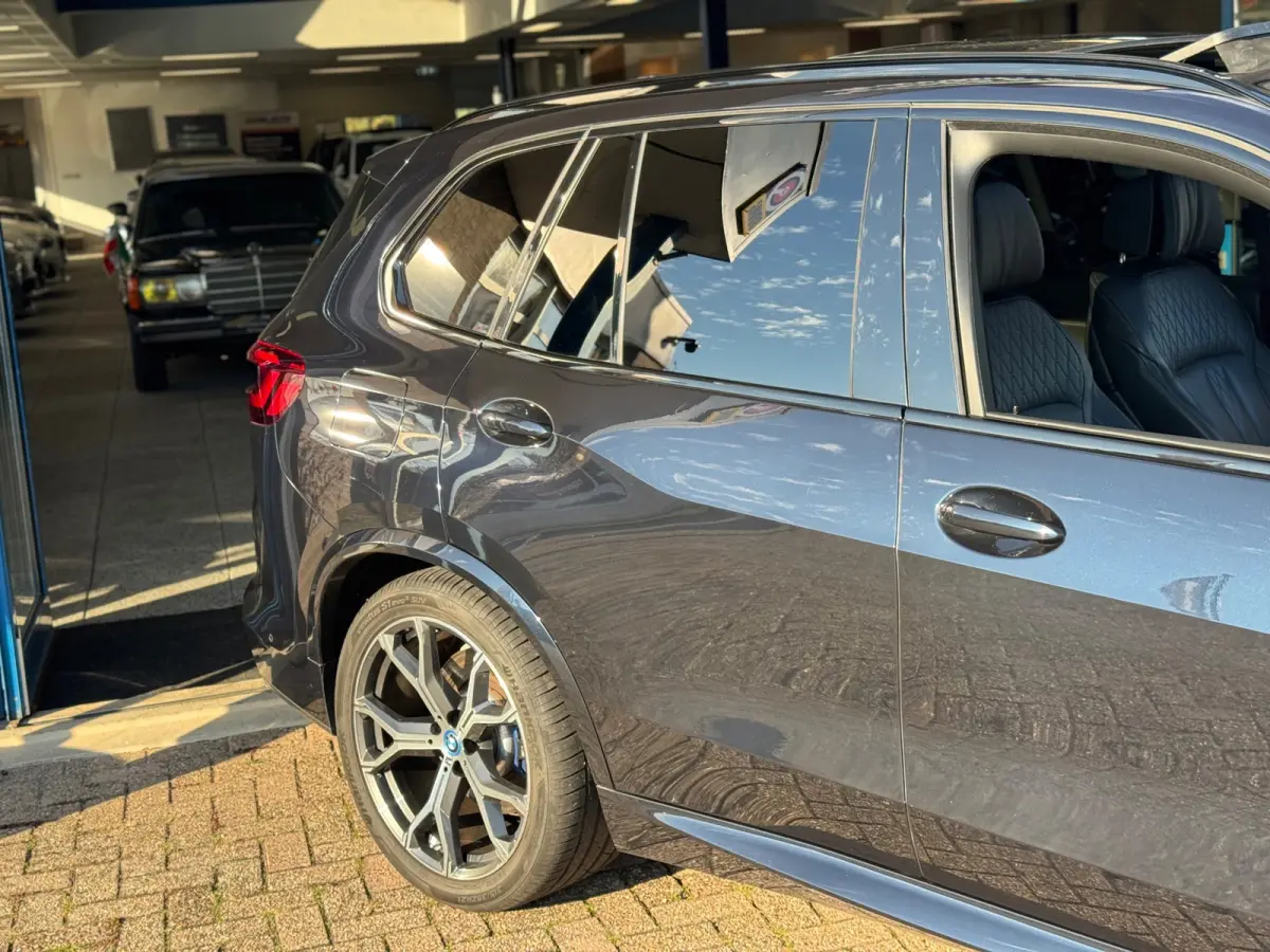 XDrive45e High Executive 2022 AUT PANO FULL NAP!