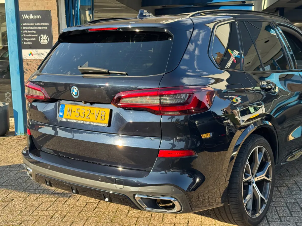 XDrive45e High Executive 2022 AUT PANO FULL NAP!