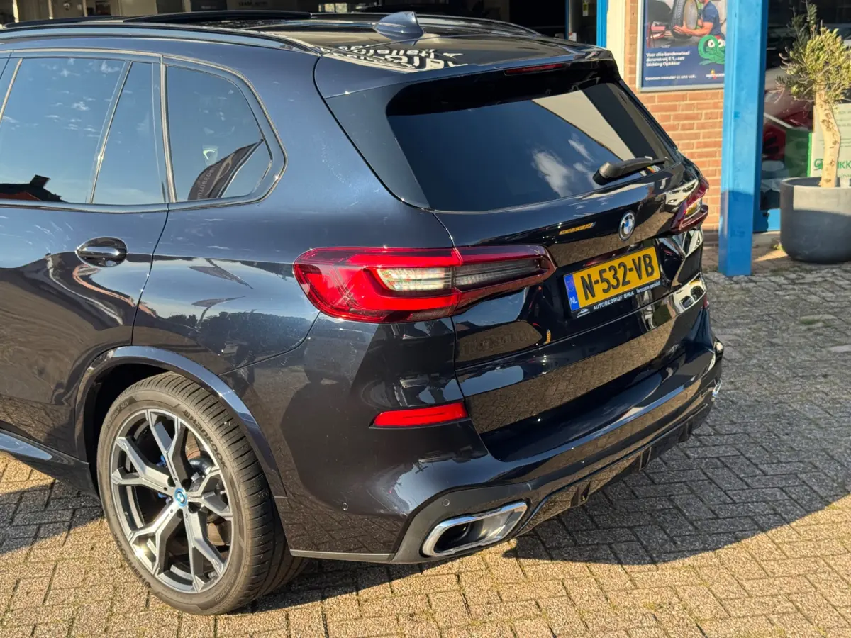 XDrive45e High Executive 2022 AUT PANO FULL NAP!