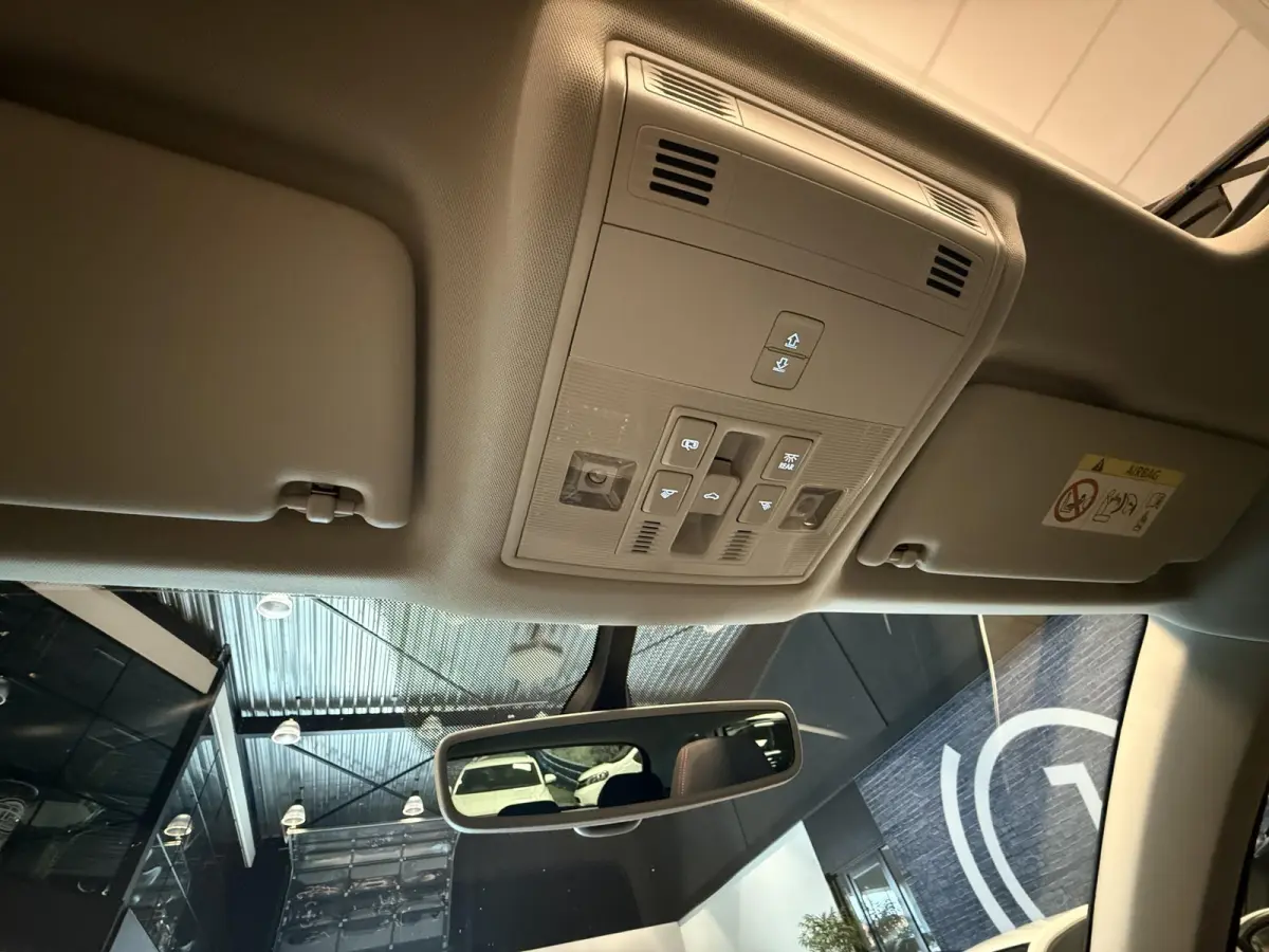 1.0 TSI Style Business |DSG|PANO|CANTON|NAVI|CARPLAY|19"INCH|