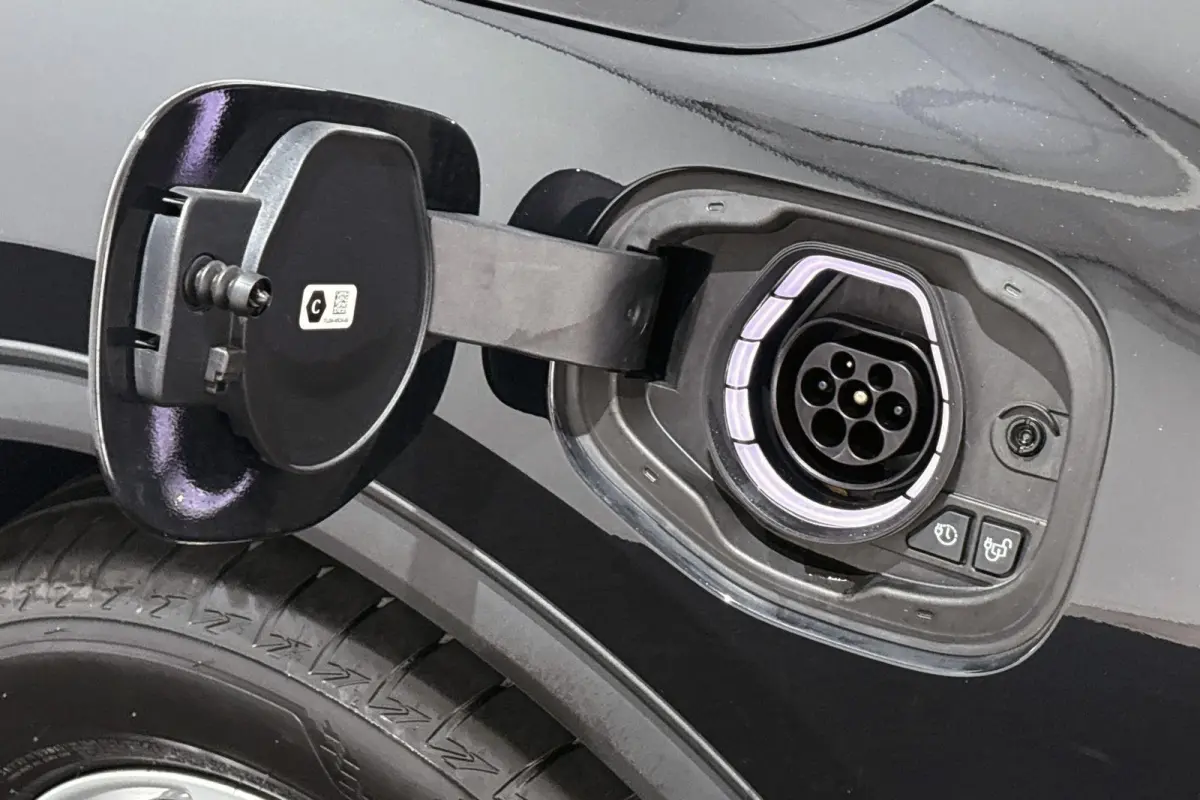 2.5 PHEV Titanium X Stuur-Stoelverwarming Trekhaak Bang&Olufsen