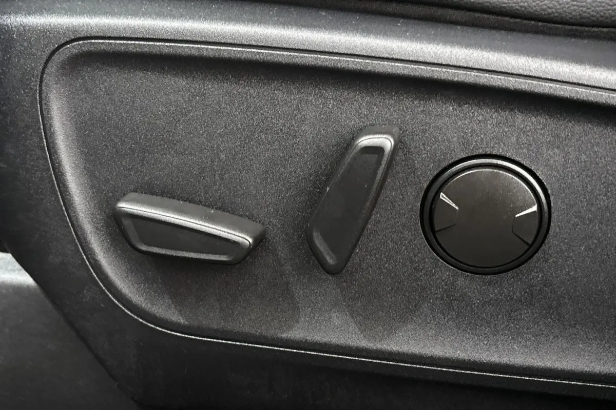 2.5 PHEV Titanium X Stuur-Stoelverwarming Trekhaak Bang&Olufsen