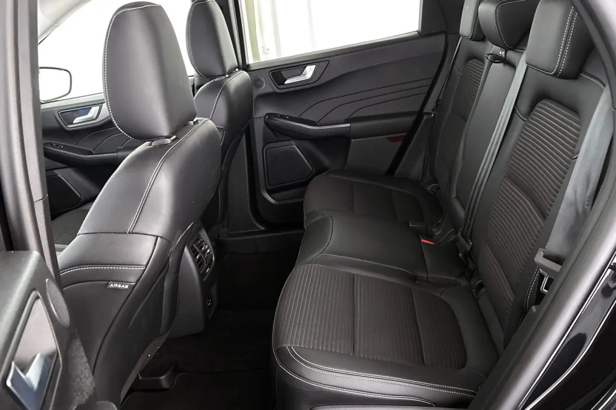 2.5 PHEV Titanium X Stuur-Stoelverwarming Trekhaak Bang&Olufsen