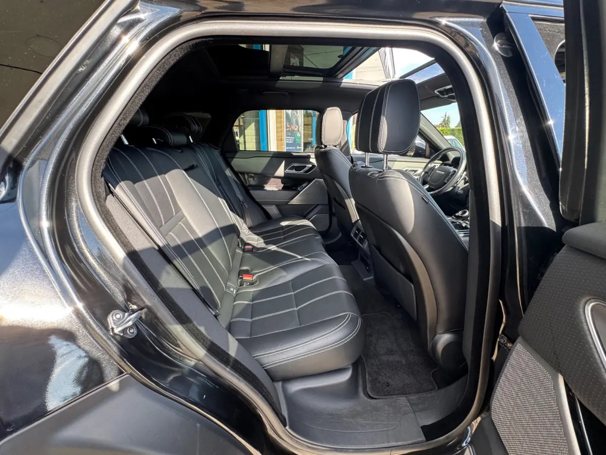 2.0 P250 Turbo AWD R-Dynamic SE