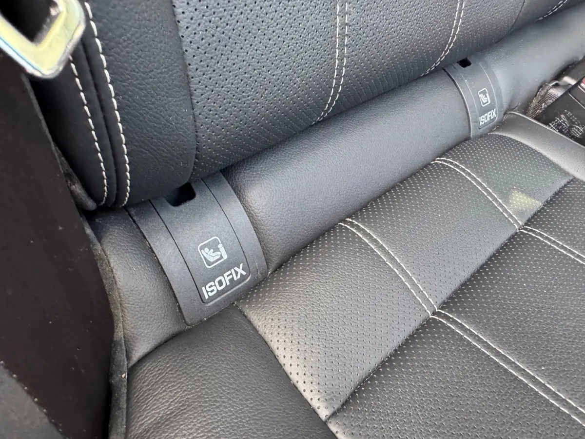 2.0 P250 Turbo AWD R-Dynamic SE