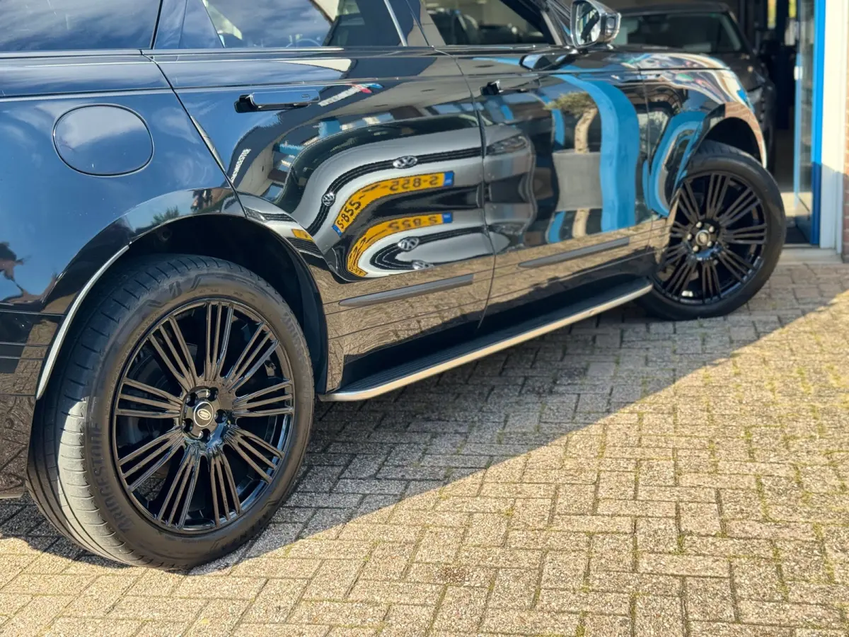 2.0 P250 Turbo AWD R-Dynamic SE