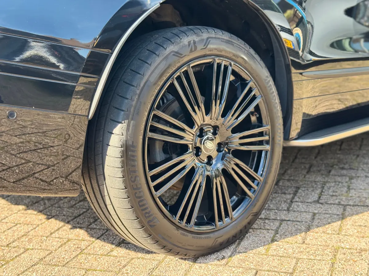 2.0 P250 Turbo AWD R-Dynamic SE