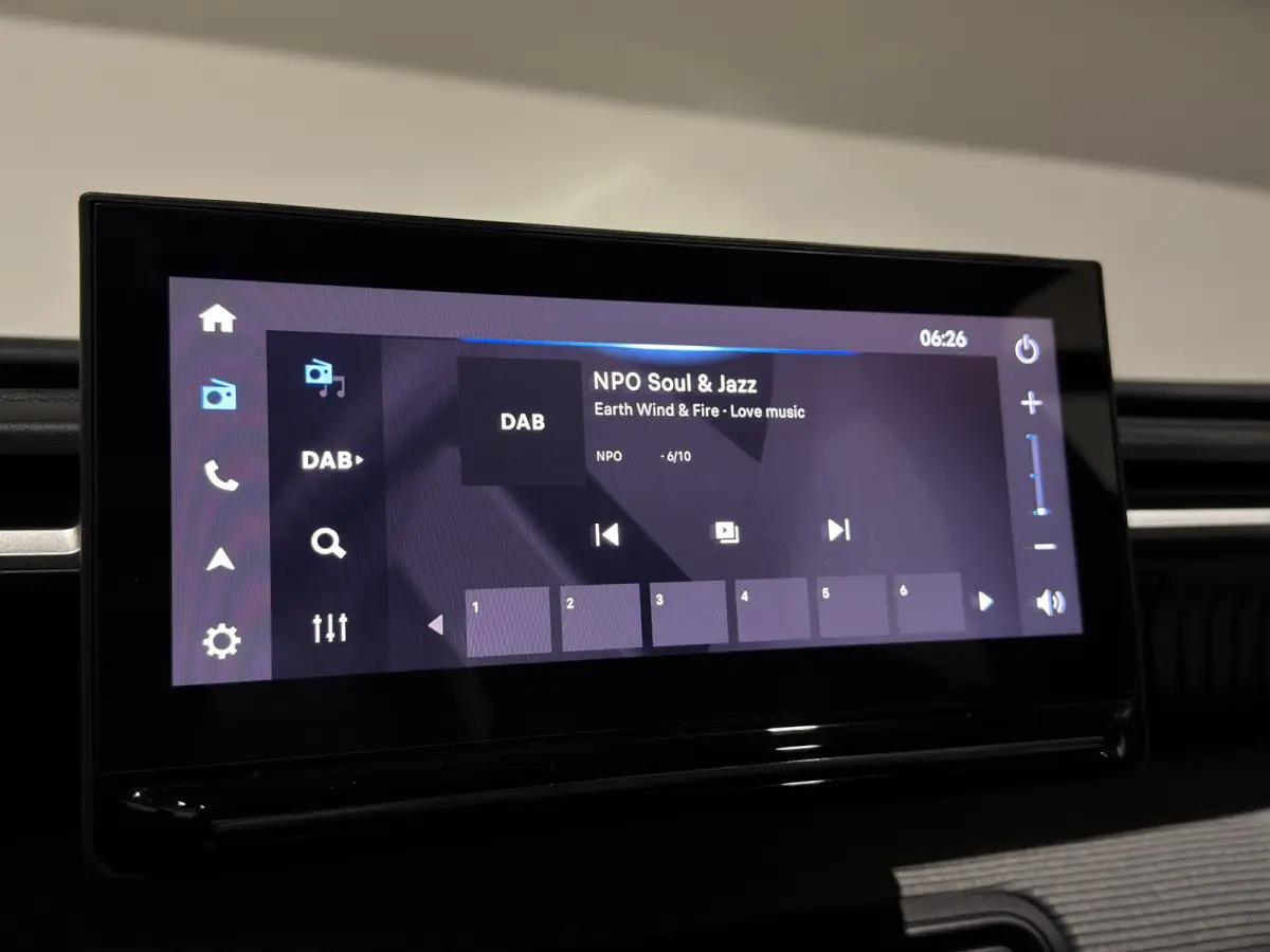 Max 113pk 44 kWh | Navigatie | Head-up | Achteruitrijcamera