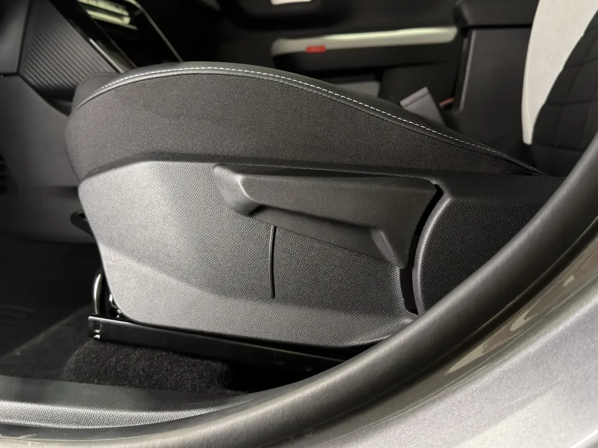 Max 113pk 44 kWh | Navigatie | Head-up | Achteruitrijcamera
