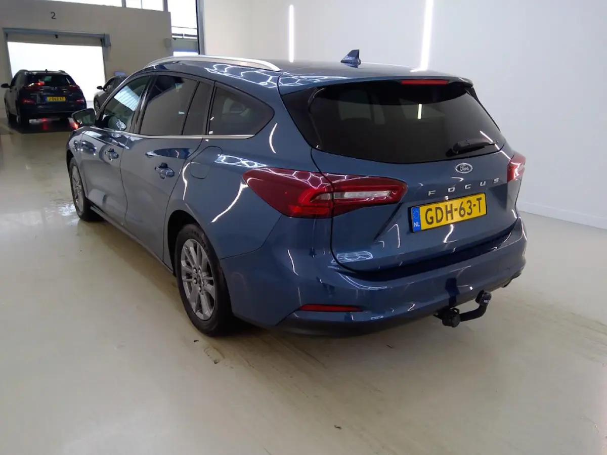 1.0 EcoBoost 155PK Hybrid Titanium AUTOM. | TREKH. | NAVI | CRUISE | LMV