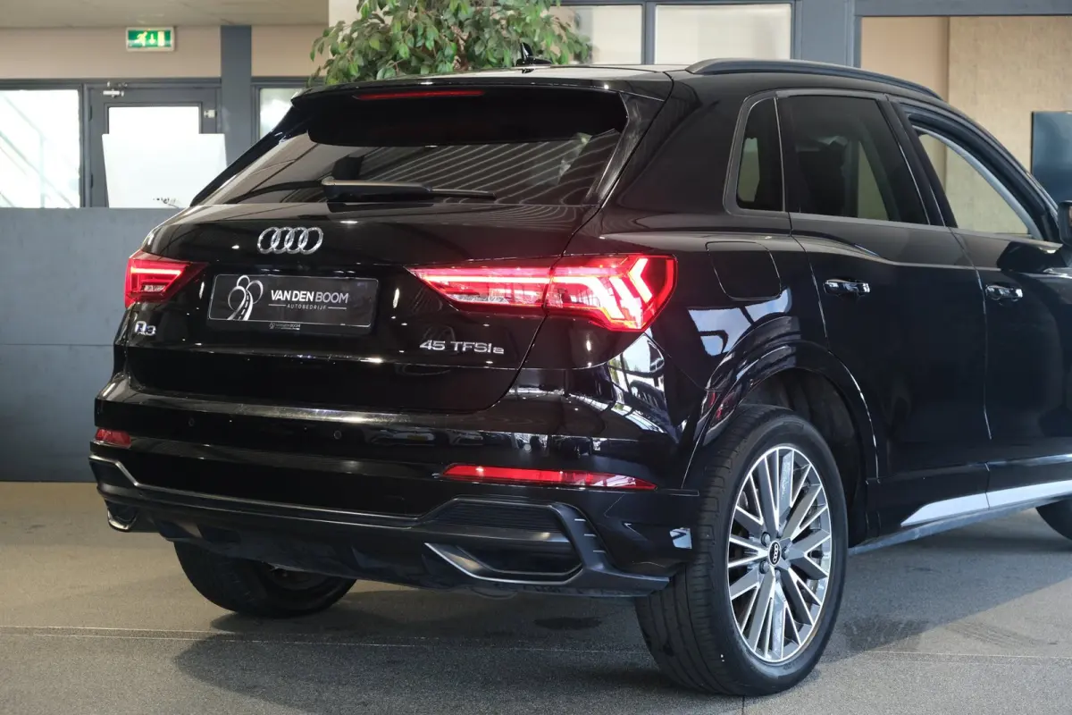45 TFSI e S-Line Navi Leder Led Keyless Pdc Acc