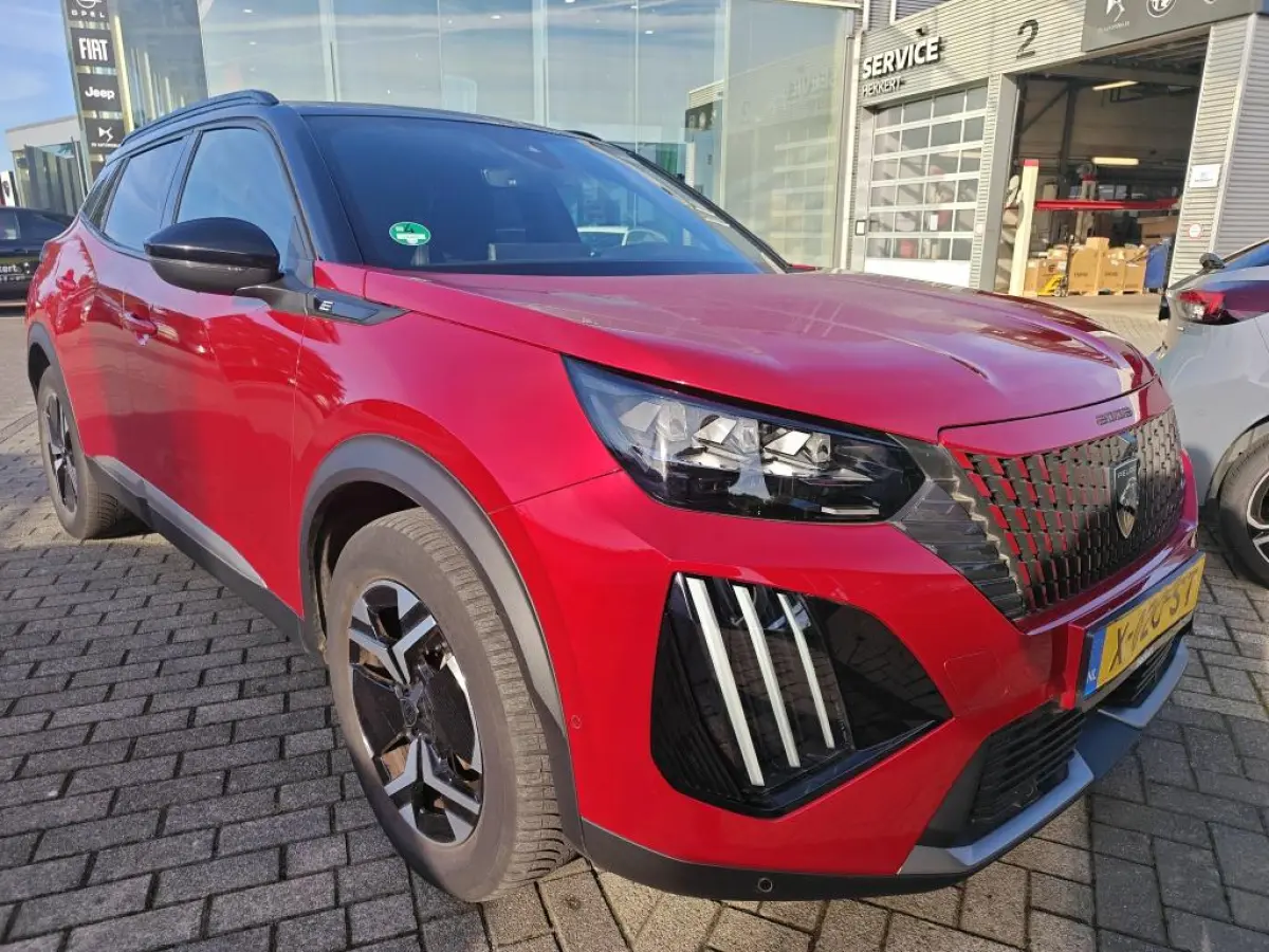 EV GT 54 kWh | Fase 3 laden | Luxe stoelen | Massage | Navigatie | Camera voor + achter | Adaptieve cruise control |