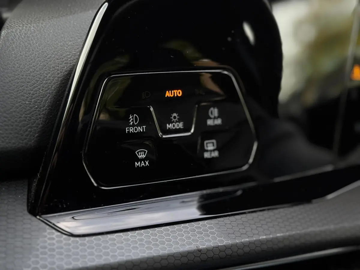 2.0 TSI GTI VOL! | 245PK | DEALER ONDERH | IQ-LIGHTS | STOEL/STUUR VERW | CARPLAY | ADD CRUISE | CARPLAY | ETC