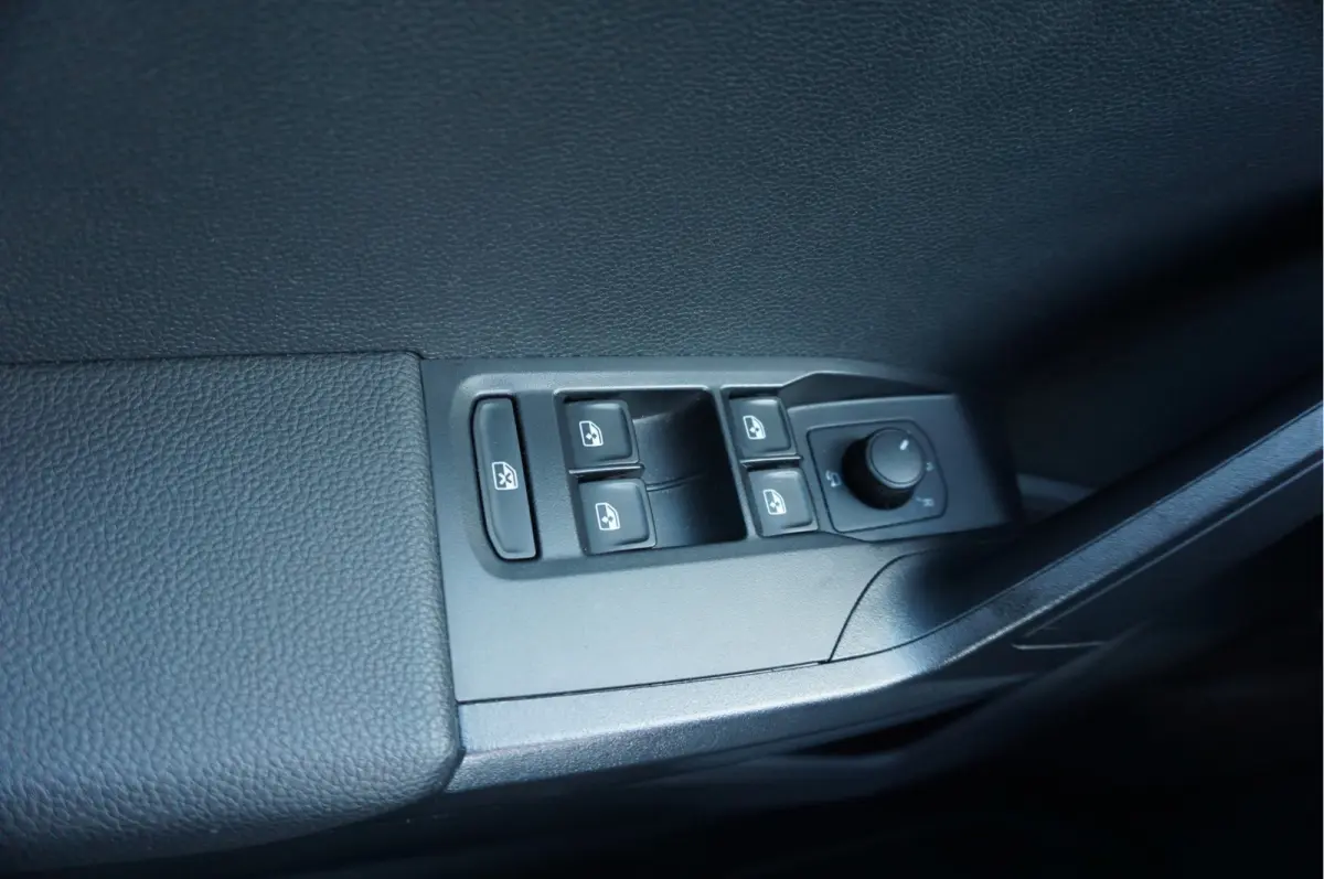 1.0 EcoTSI FR Apple CarPlay/Android Auto