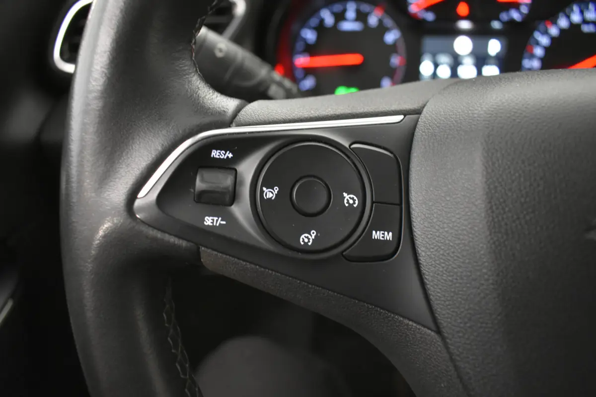 1.2 Turbo B-Tone Execu Carplay Camera Trekhaak
