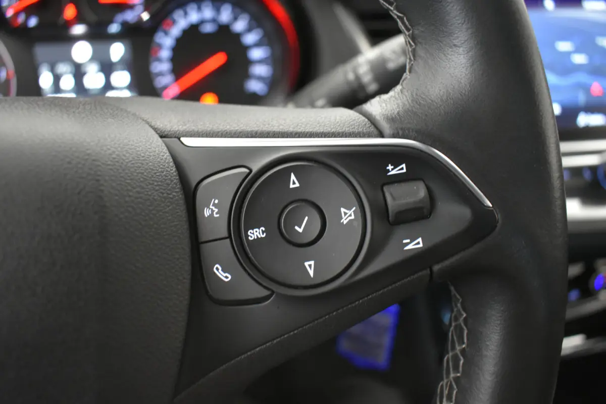 1.2 Turbo B-Tone Execu Carplay Camera Trekhaak