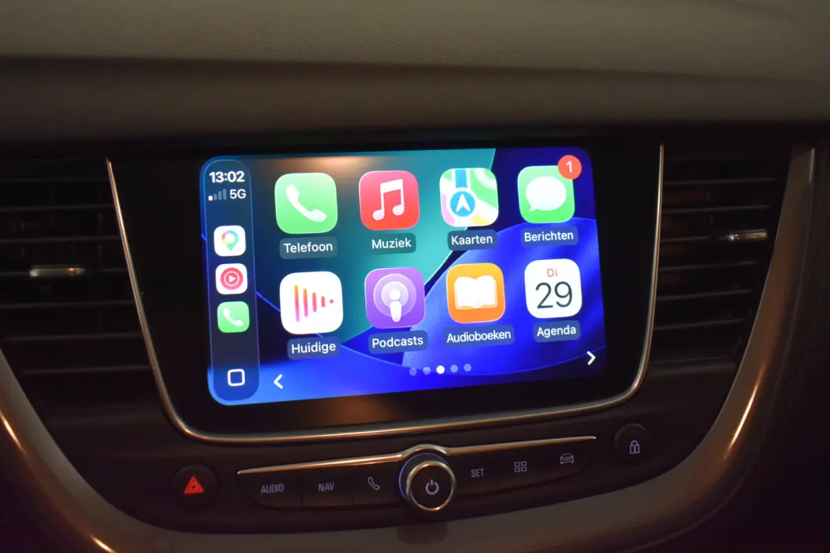 1.2 Turbo B-Tone Execu Carplay Camera Trekhaak