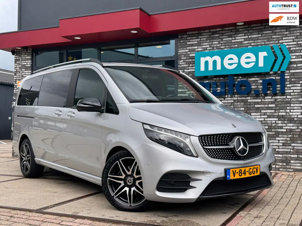 300d AMG Lang DC l BURMESTER l CAMERA l ADAPT.CRUISE l LEDER l CARPLAY l LED