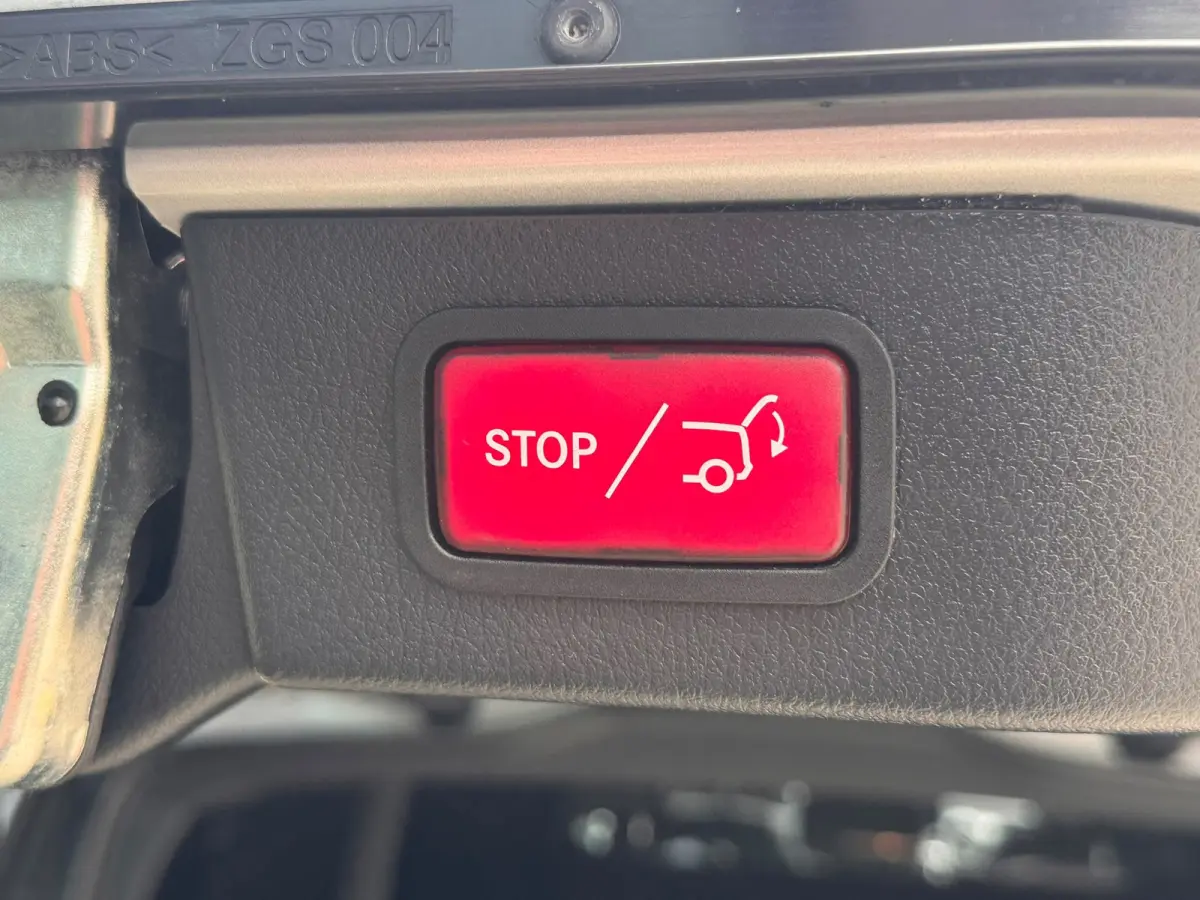 300d AMG Lang DC l BURMESTER l CAMERA l ADAPT.CRUISE l LEDER l CARPLAY l LED