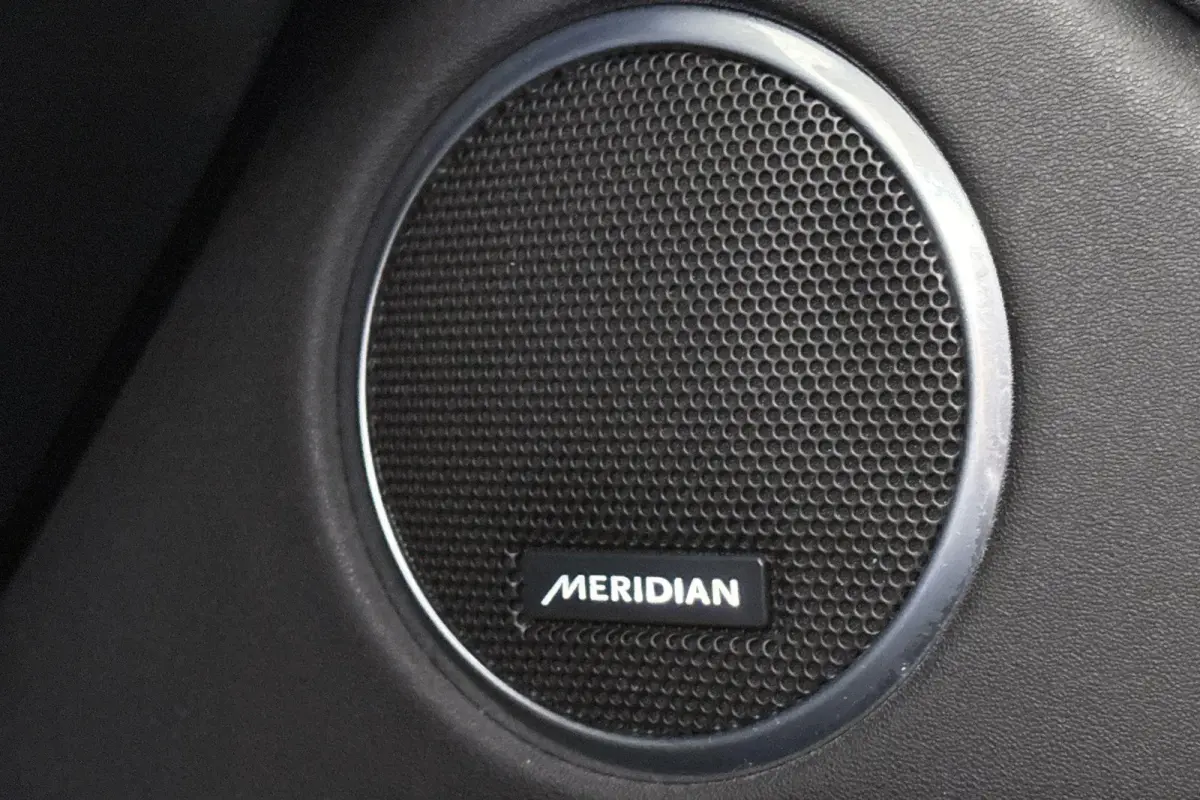 P300e 1.5 S 360 Camera Trekhaak Memory Meridian