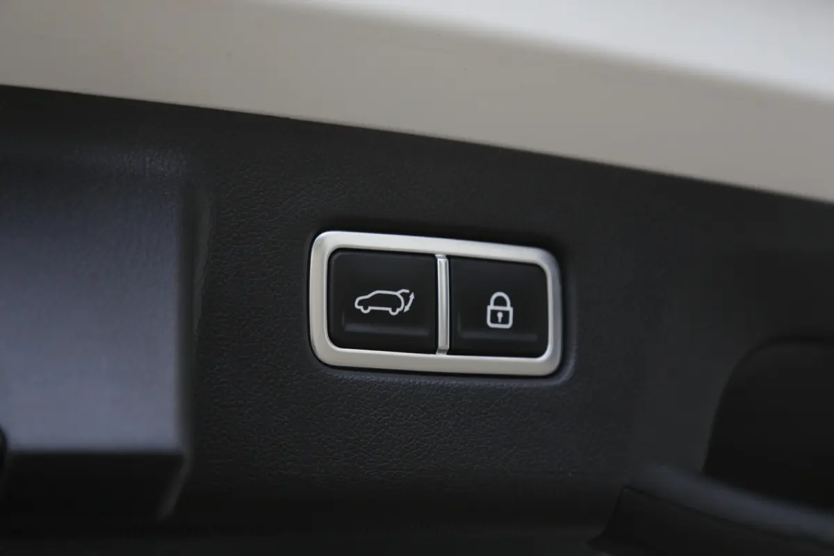 1.6 T-GDI Plug-in Hybrid 4WD ExecutiveLine*Fabrieksgarantie*Perfect Onderh.*Parelmoer Wit*Pano/Afneemb.Trekhaak/Bose/ACC met stuurhulp/360Camera/Stoelverw.V+A/Stuurverw./Apple Carplay-Androi