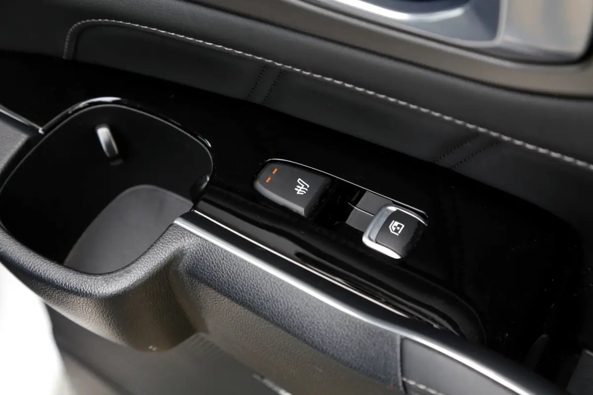 1.6 T-GDI Plug-in Hybrid 4WD ExecutiveLine*Fabrieksgarantie*Perfect Onderh.*Parelmoer Wit*Pano/Afneemb.Trekhaak/Bose/ACC met stuurhulp/360Camera/Stoelverw.V+A/Stuurverw./Apple Carplay-Androi