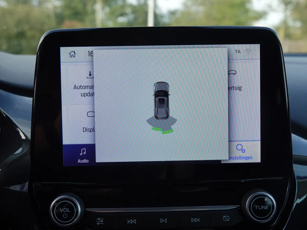 1.0 EcoBoost 125PK Titanium NAVI | LMV | AIRCO | CRUISE | PDC