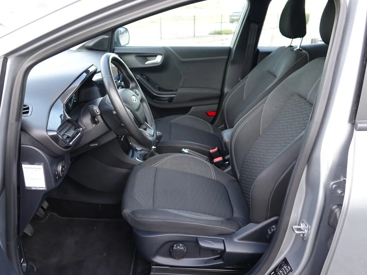 1.0 EcoBoost 125PK Titanium NAVI | LMV | AIRCO | CRUISE | PDC