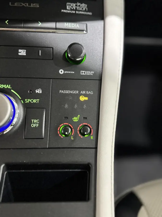200h Luxury Line|DEALERONDERHOUDEN|LANE ASS|KEYLESS
