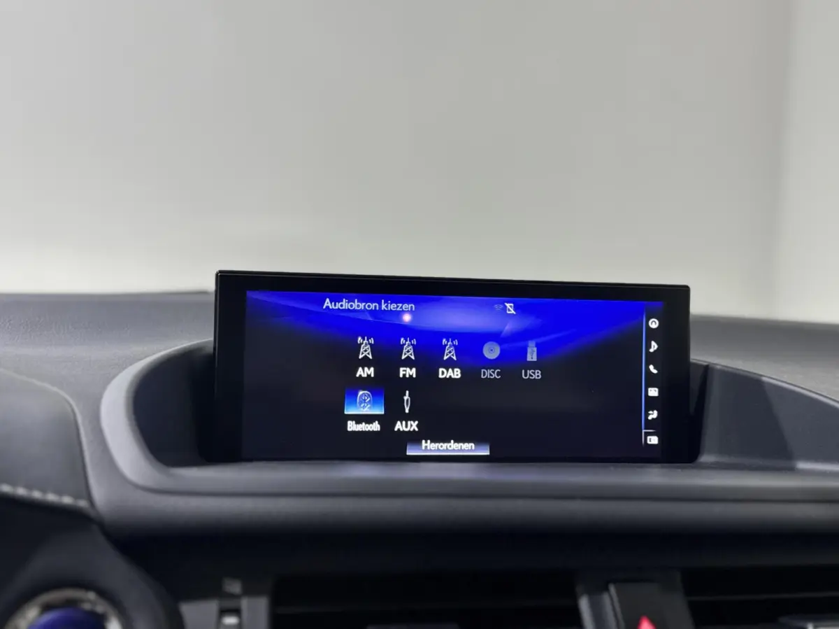 200h Luxury Line|DEALERONDERHOUDEN|LANE ASS|KEYLESS
