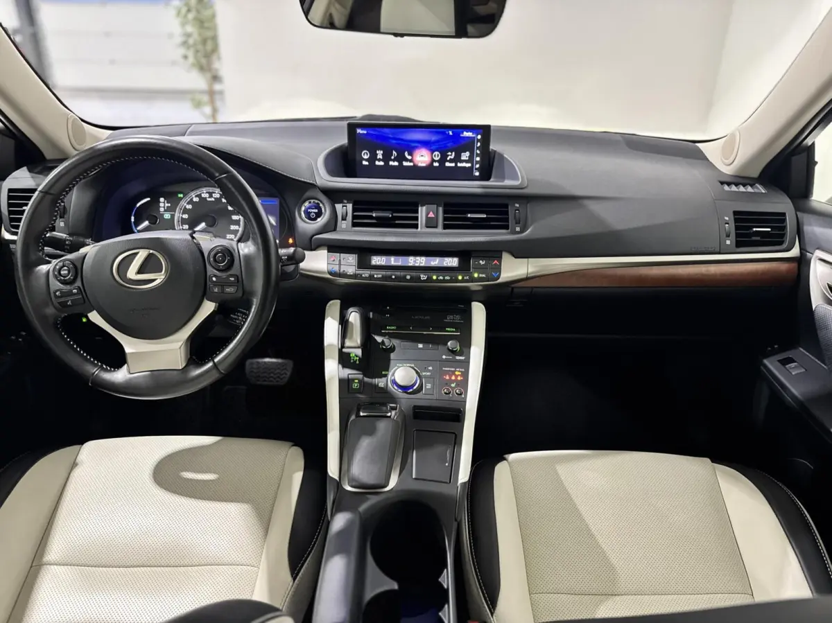 200h Luxury Line|DEALERONDERHOUDEN|LANE ASS|KEYLESS
