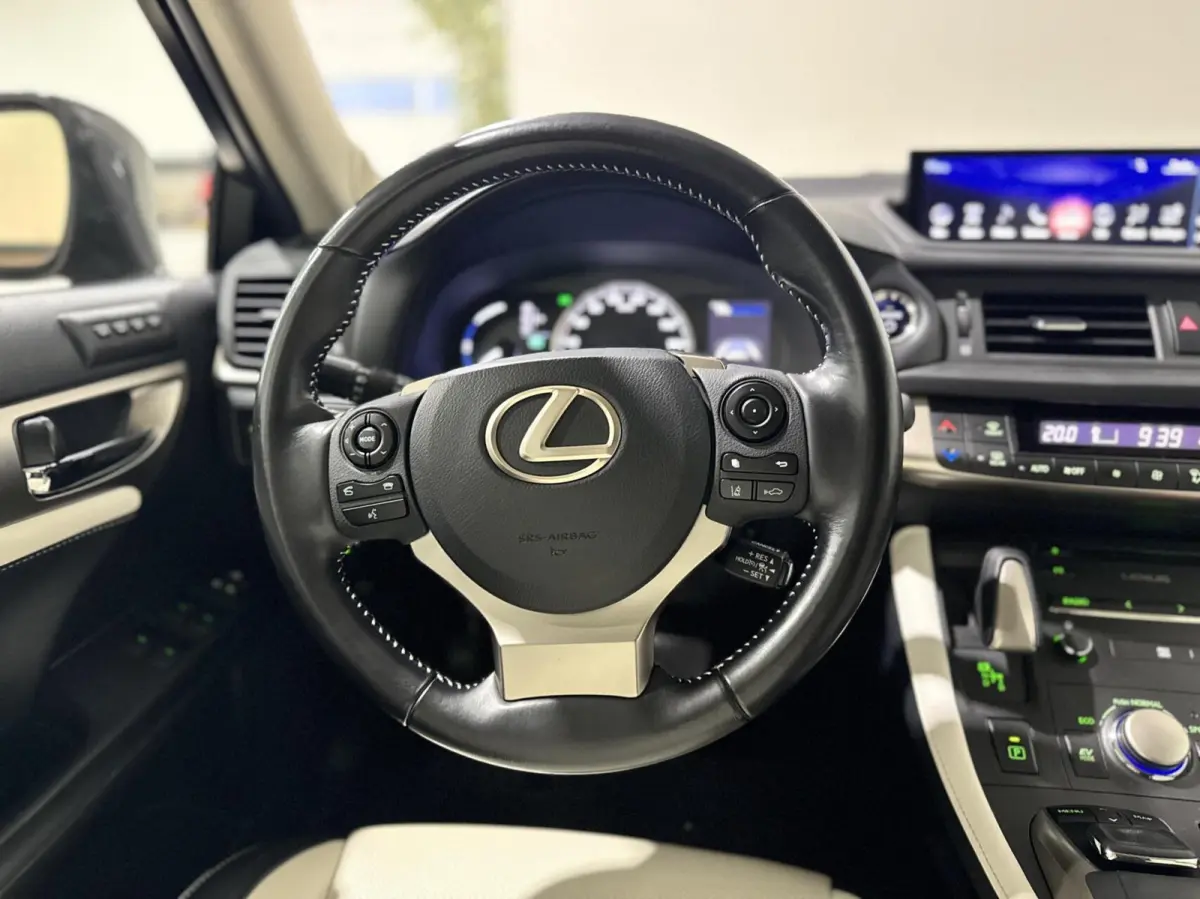 200h Luxury Line|DEALERONDERHOUDEN|LANE ASS|KEYLESS