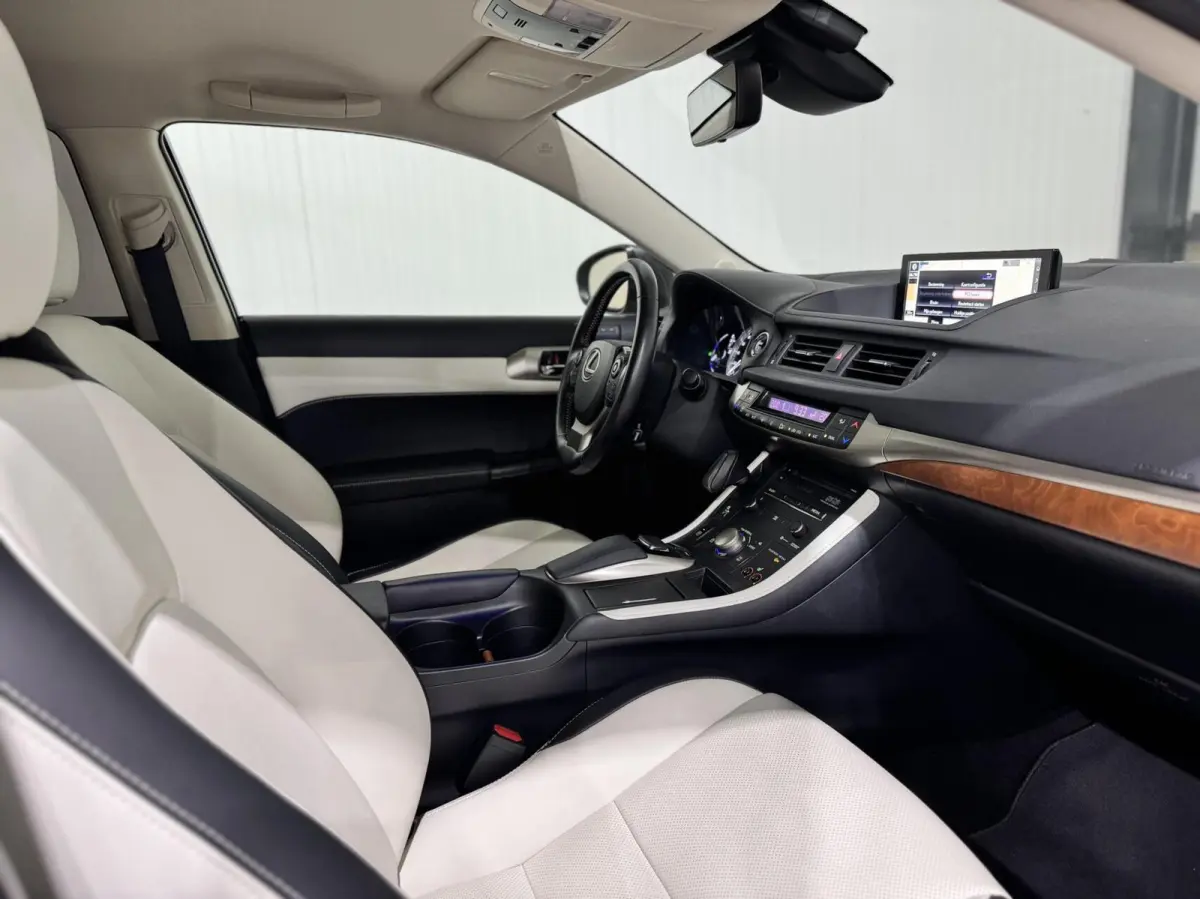 200h Luxury Line|DEALERONDERHOUDEN|LANE ASS|KEYLESS