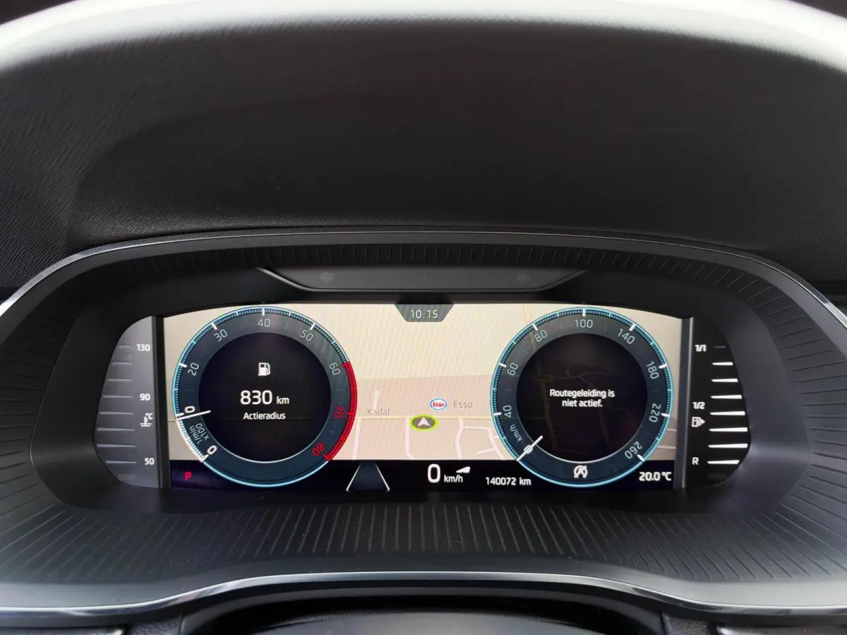 1.0 e-TSI 110pk DSG Business Edition | Navigatie | Stoelverwarming | Trekhaak