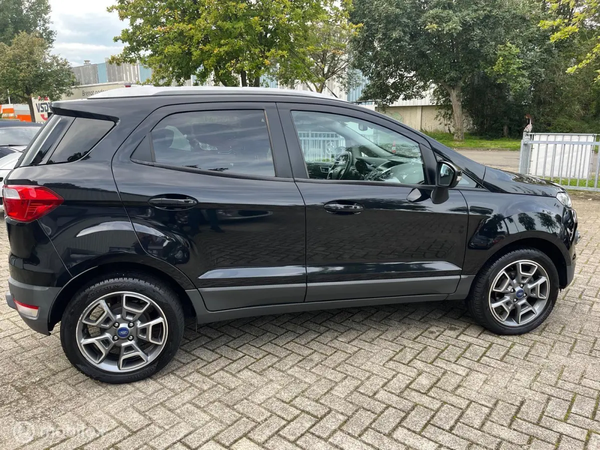 1.0 EcoBoost Titanium