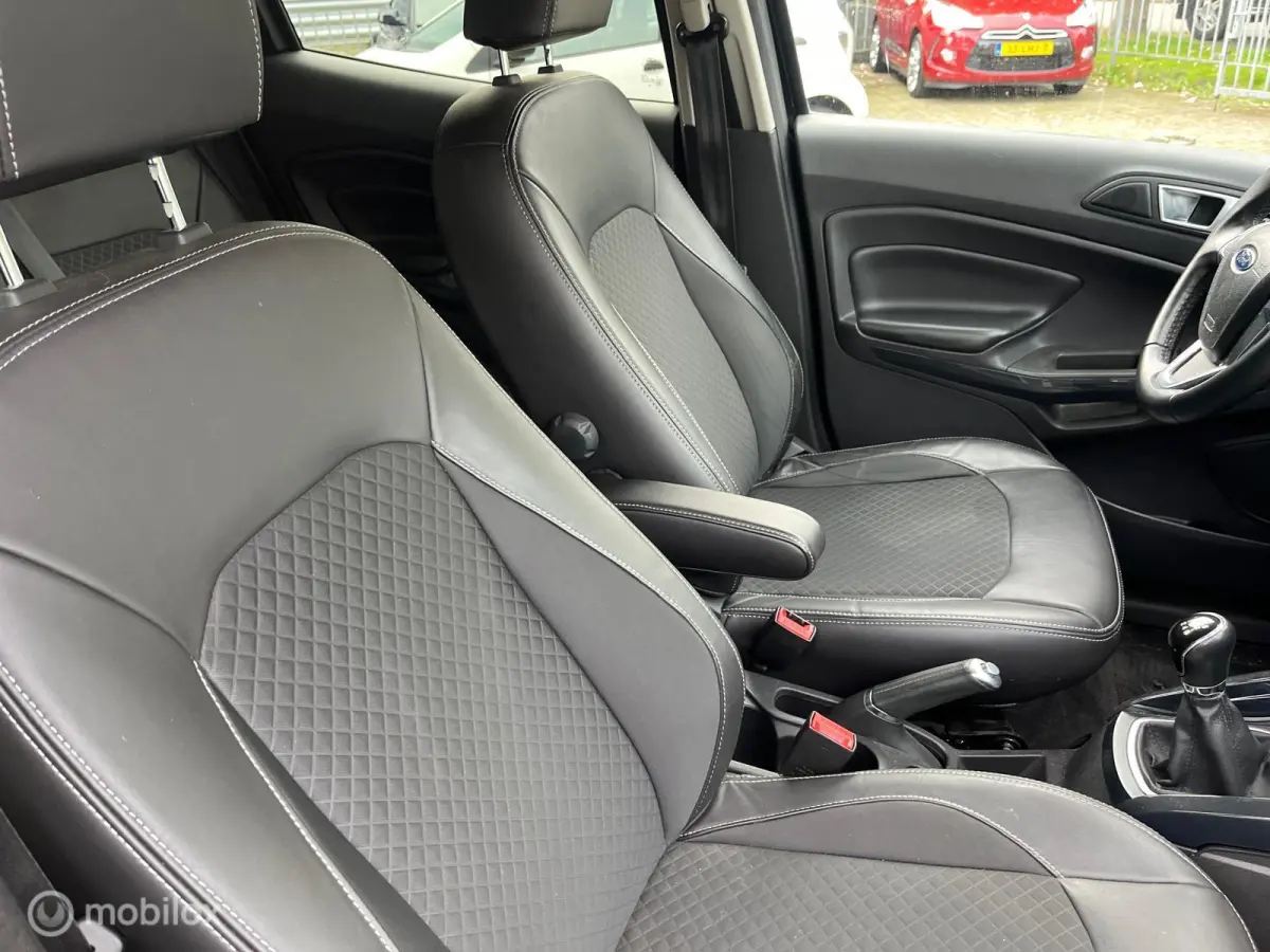 1.0 EcoBoost Titanium