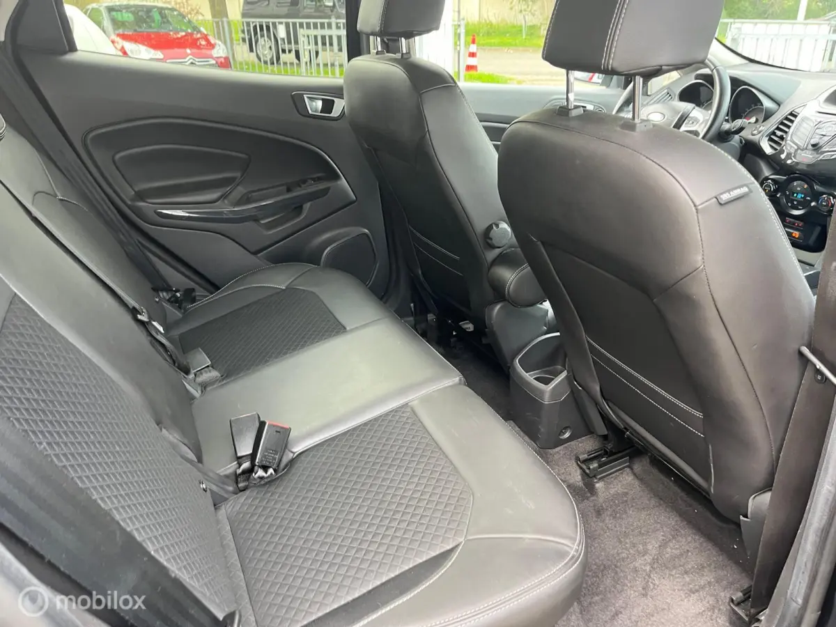 1.0 EcoBoost Titanium