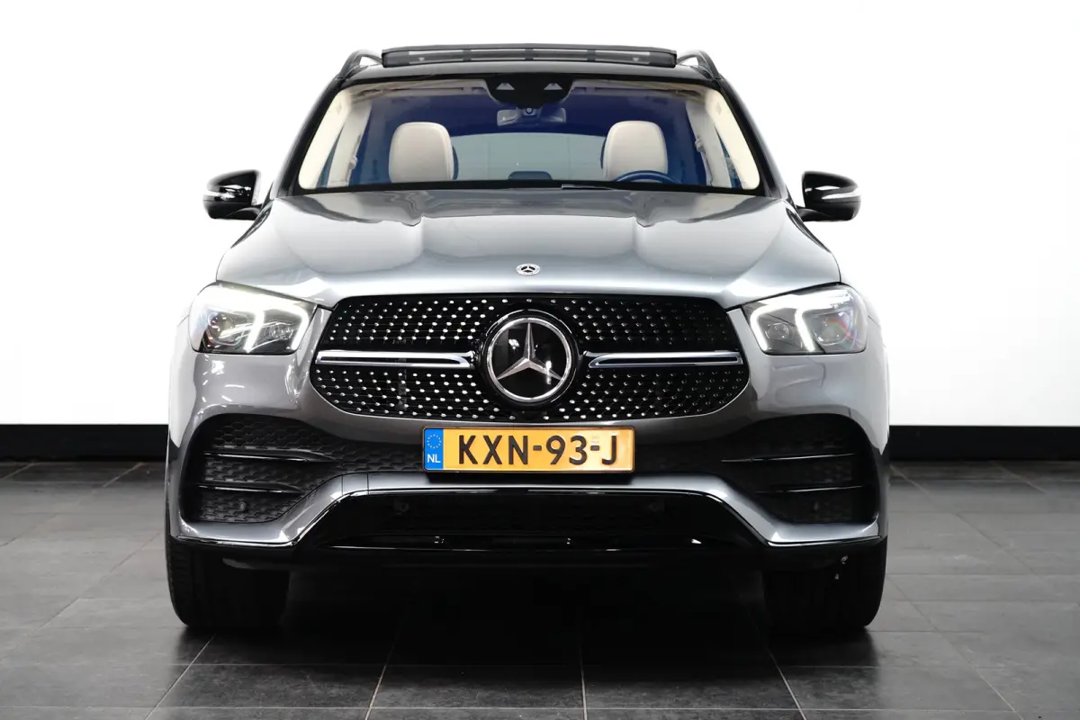 350 e 4MATIC Premium AMG-Line | Adapt. Cruise | Schuifdak | Softclose | Stoelverwarming | 360 Camera | Leder | Navi | Trekhaak | Memory | Elektr. Klep