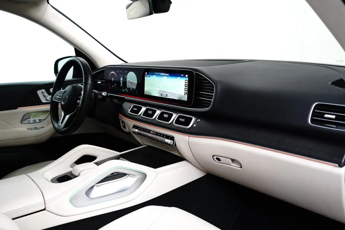 350 e 4MATIC Premium AMG-Line | Adapt. Cruise | Schuifdak | Softclose | Stoelverwarming | 360 Camera | Leder | Navi | Trekhaak | Memory | Elektr. Klep