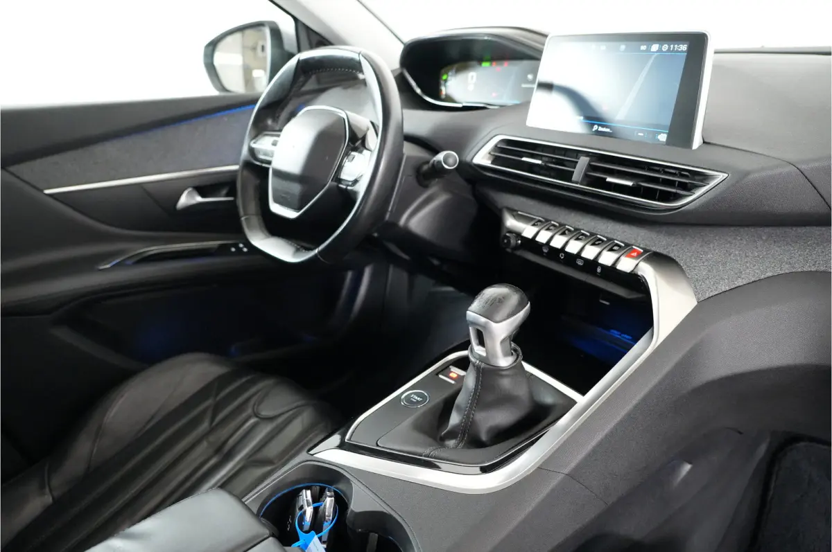 1.2 PureTech AGC Allure | Trekhaak | Pano | Leder | 360° Camera | Cruise |