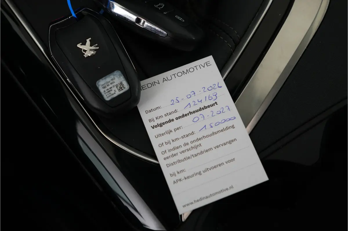 1.2 PureTech AGC Allure | Trekhaak | Pano | Leder | 360° Camera | Cruise |