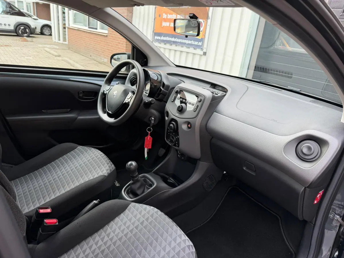 1.0 e-VTi Active | 1E EIGENAAR | 95.642 KM | AIRCO | ELEK.RAMEN | UPGRADE MOGELIJK |
