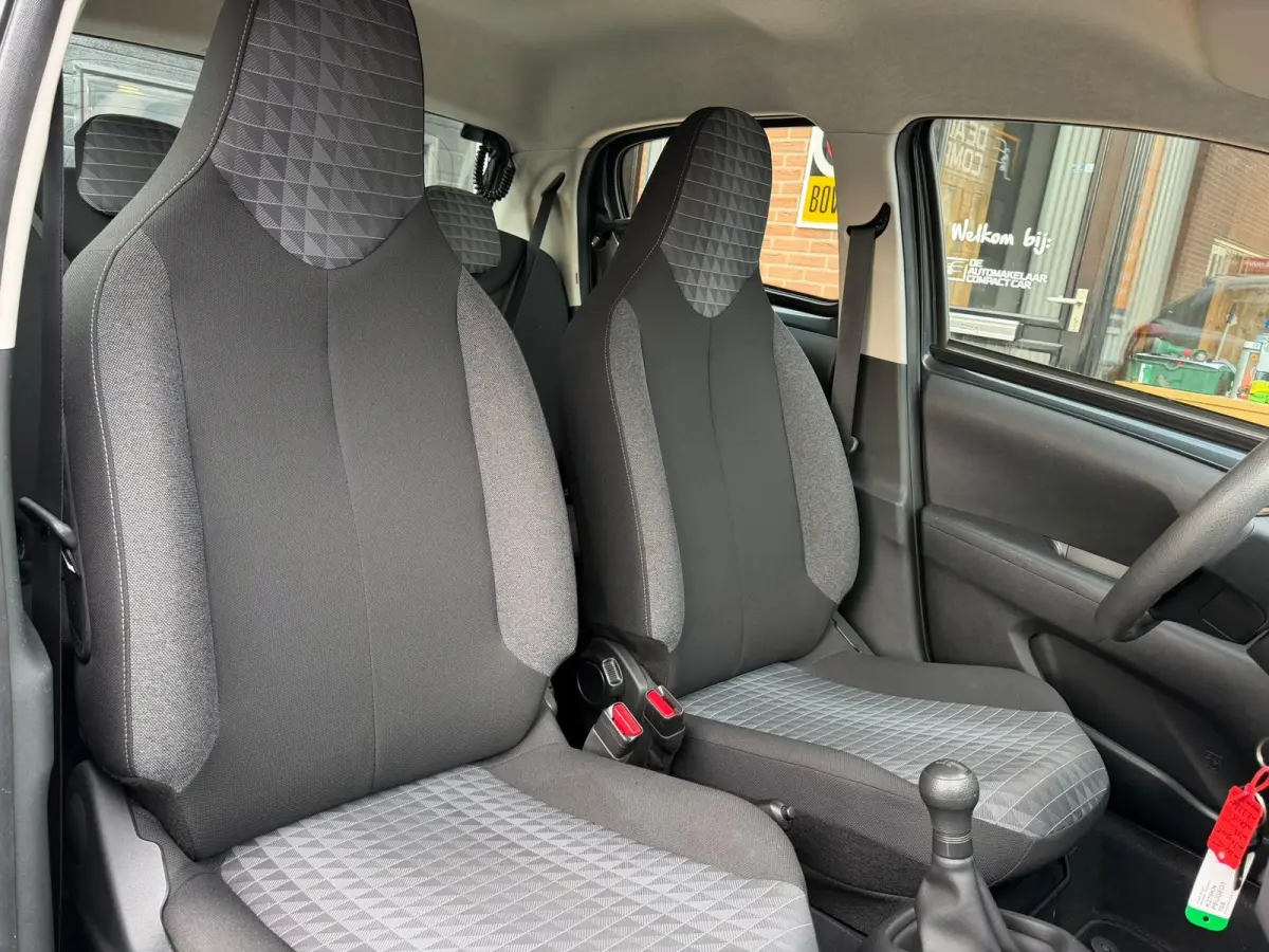 1.0 e-VTi Active | 1E EIGENAAR | 95.642 KM | AIRCO | ELEK.RAMEN | UPGRADE MOGELIJK |