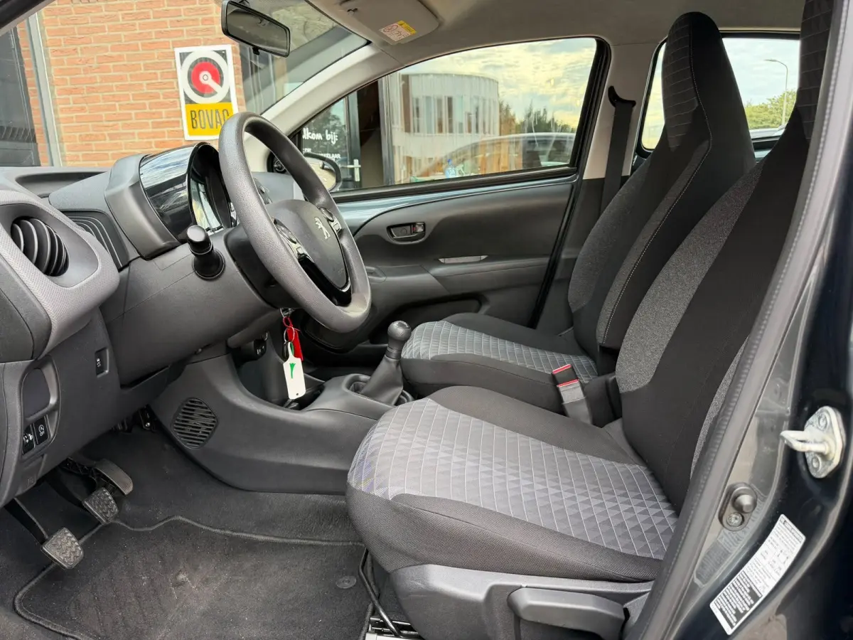 1.0 e-VTi Active | 1E EIGENAAR | 95.642 KM | AIRCO | ELEK.RAMEN | UPGRADE MOGELIJK |