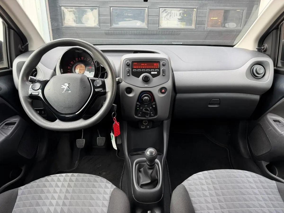 1.0 e-VTi Active | 1E EIGENAAR | 95.642 KM | AIRCO | ELEK.RAMEN | UPGRADE MOGELIJK |